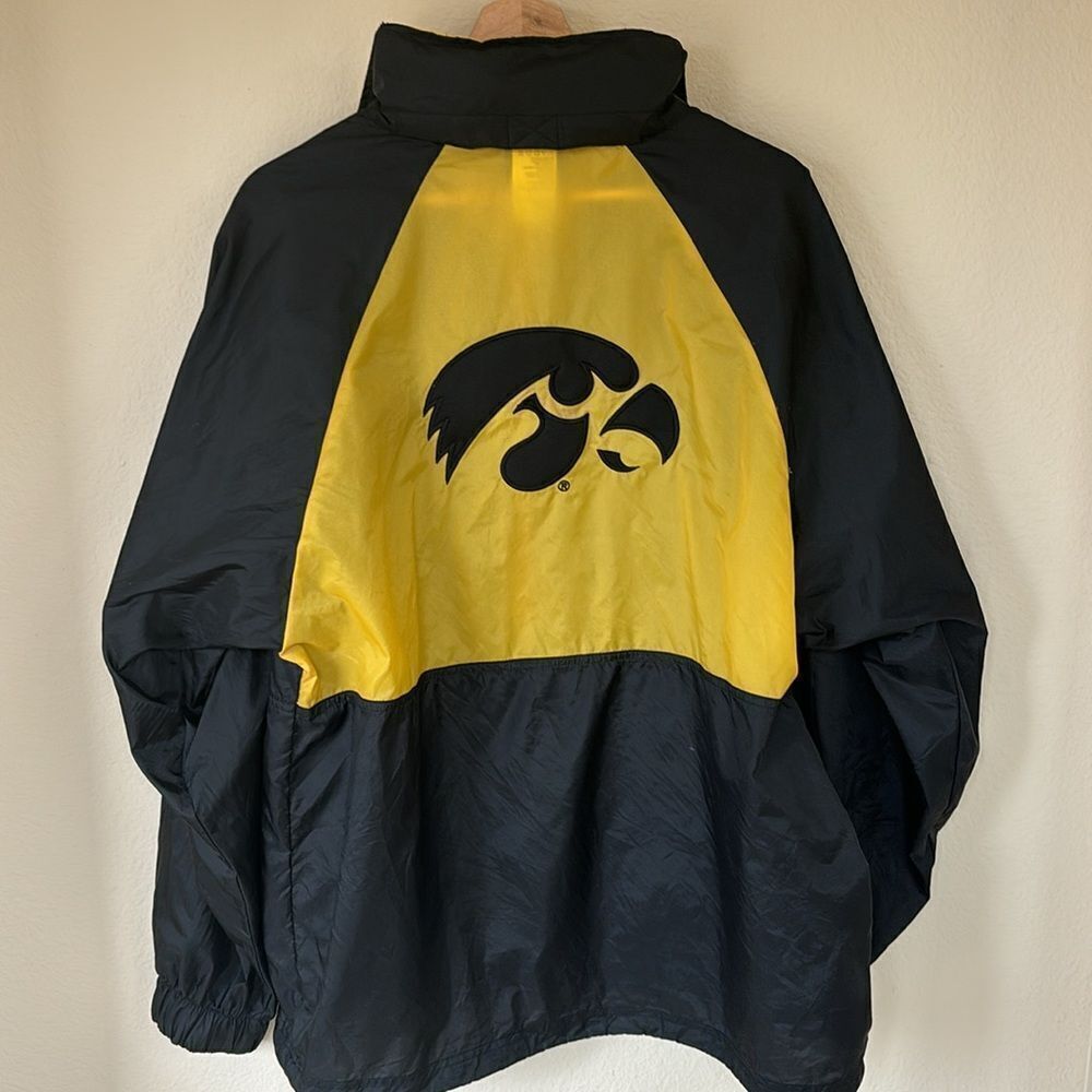 Vintage Iowa Hawkeyes Windbreaker Jacket collegiate nylon pullover Coat hawks